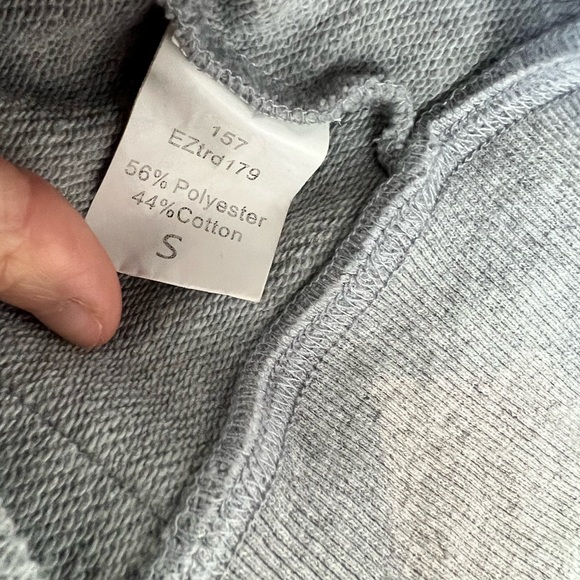 Women’s Oversized Crewneck Sweatshirt - size S - Gray - Picture 6 of 7